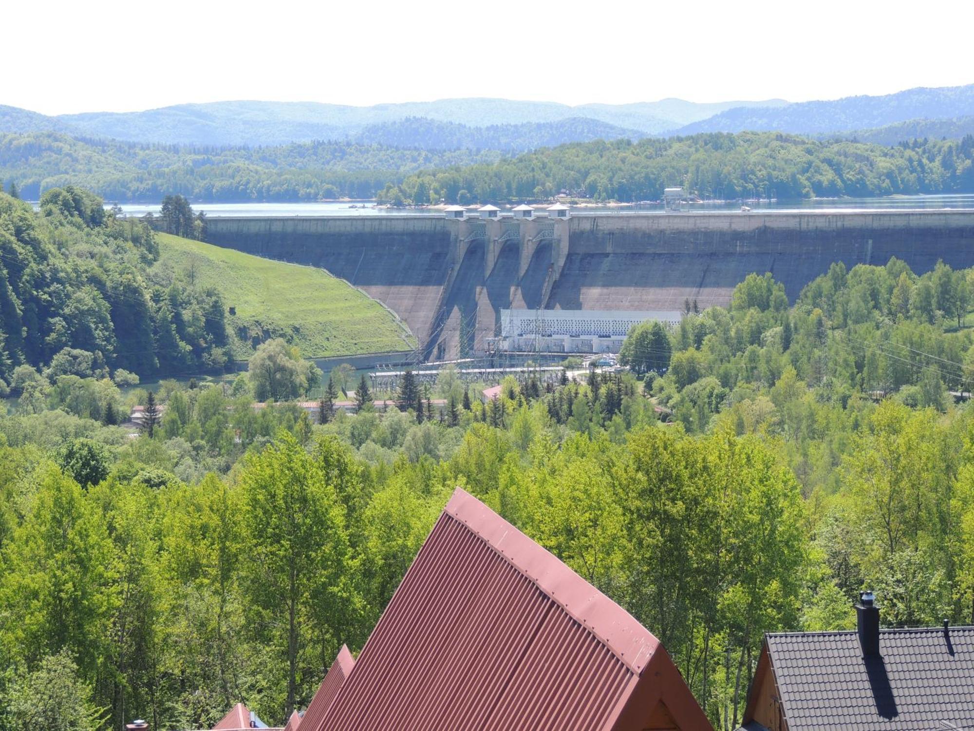 Domki Nad Solina Czarny Kot 509-797-777 Buitenkant foto
